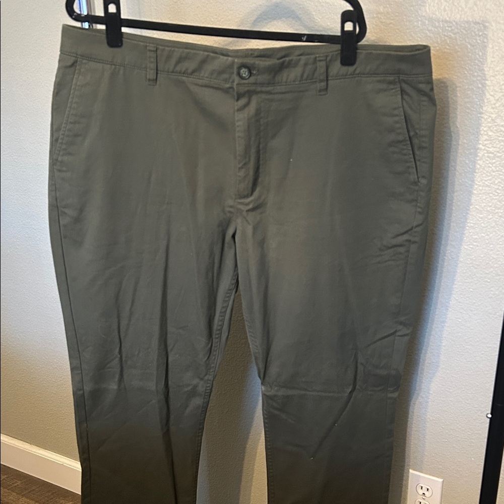 Hawker Rye Men's Green Chinos
